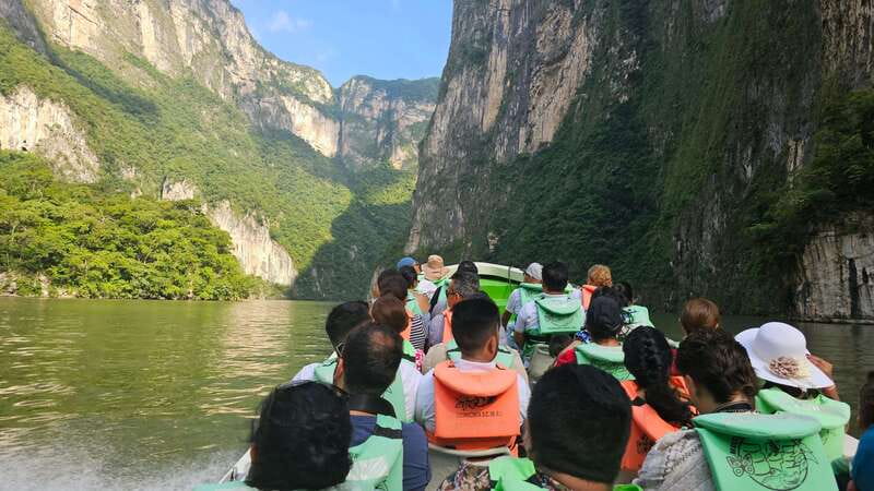 San Cristobal: Sumidero Canyon, Chiapa de Corzo, & Miradores - Who should book this Sumidero Canyon tour