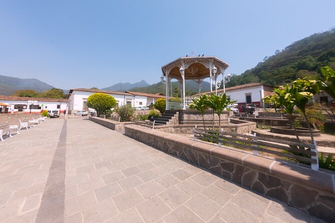 San Sebastian Tour - Shopping Stops and Extra Roadside Breaks