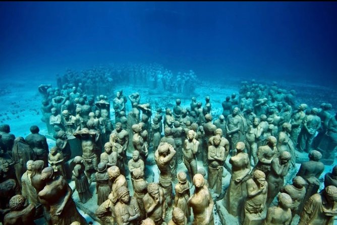 Scuba Diving Adventure WITHOUT CERTIFICATION! Try it today! - From a 30-minute lesson to shallow-water practice