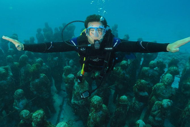Scuba Diving Under Water Museum and Reef for beginners - How safe and personal is the instruction?