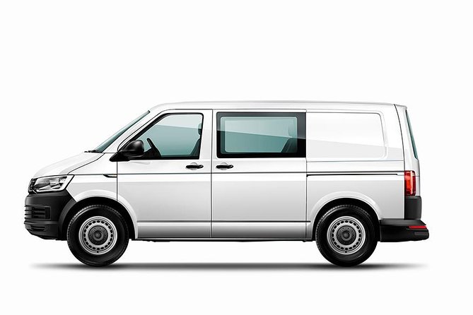 Shared Arrival Transfer: Los Cabos International Airport to Hotel - From Los Cabos airport to the hotel zone