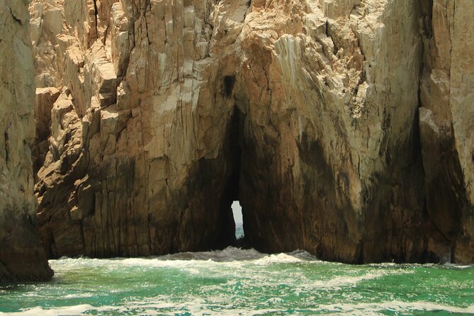 Shared Tour to the Arch of Cabo San Lucas - What you see before reaching El Arco