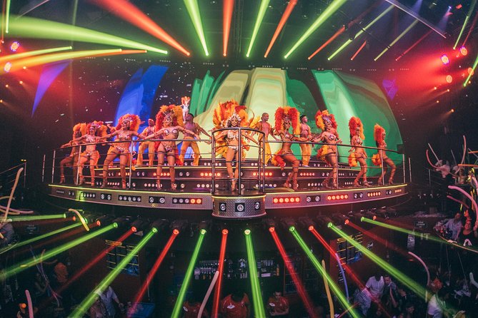 Skip the Line: Cancun Coco Bongo Regular Entrance Ticket - What happens during the 8:30 pm evening