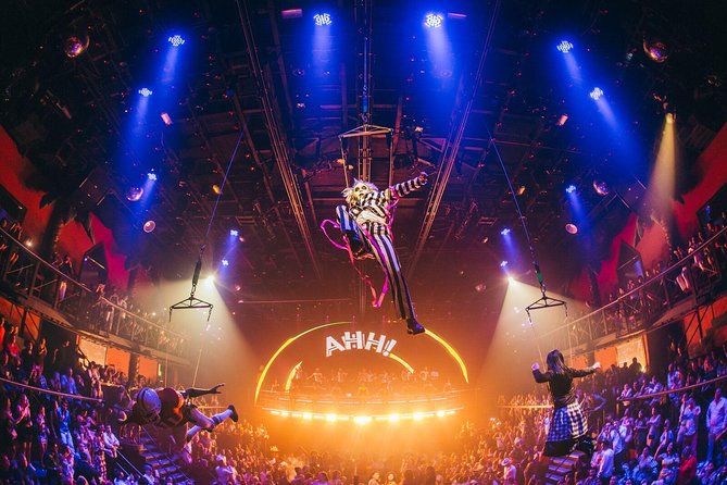 Skip the line: Gold Member Ticket Playa del Carmen - Inside the show: acrobats, artists, and nonstop movement