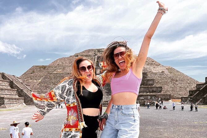 Small group: Teotihuacan, Basilica of Guadalupe and Tlatelolco - Teotihuacan and the Avenue of the Dead