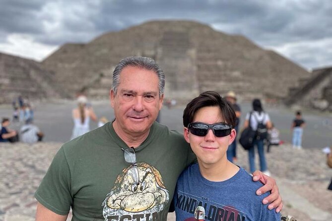 Small group: Teotihuacan, Basilica of Guadalupe and Tlatelolco - Timing, pickup, and group size