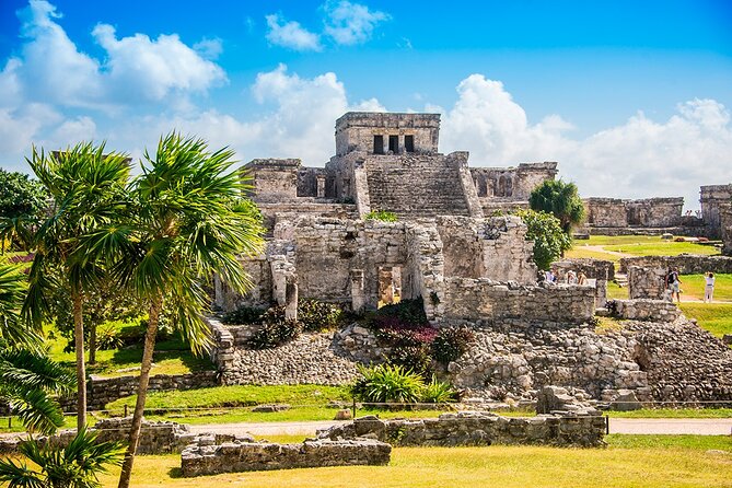 Small group tour in Tulum Ruins - Cenote Cave and GoPro pictures - What the 515-peso site charge means