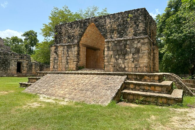 Small group tour to Chichen Itza early access + Cenote + Ekbalam - Buffet lunch, with useful expectations