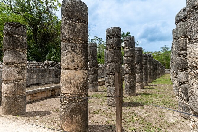 Small Group with early access to Chichen Itza, Ekbalam and Cenote - Who will get the most from this day?