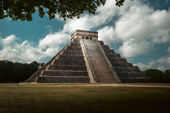 Small Group with early access to Chichen Itza, Ekbalam and Cenote - Ek Balam offers a quieter second ruin