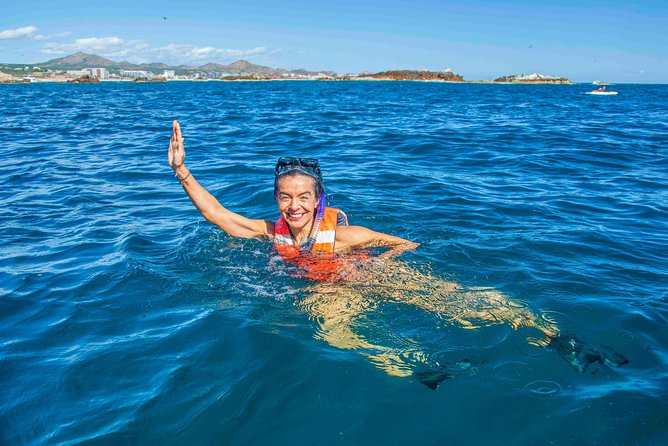 Snorkeling tour in Cabo San Lucas - Chileno Bay and the snorkeling stop