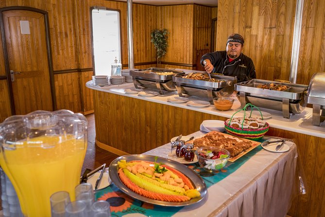 Snorkeling tour in Cabo San Lucas - How the boat experience affects the value