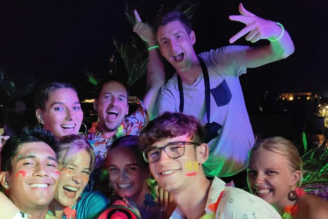 Social PubCrawl Playa del Carmen - Santino Playa brings the club energy