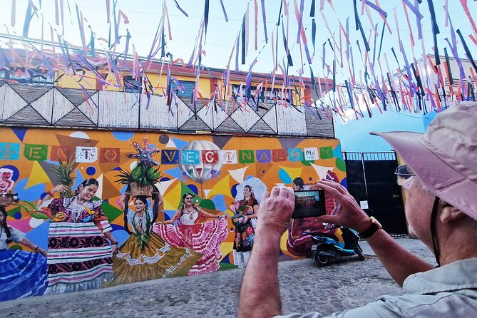 Street Art Tour With An Artist in Oaxaca - Who will get the most from this walk