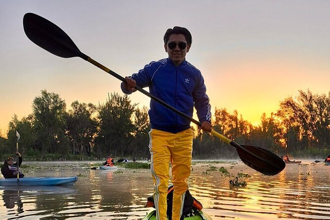 Sunrise Kayak Tour in Xochimilco - Guides, Language, and the Amount of Explanation