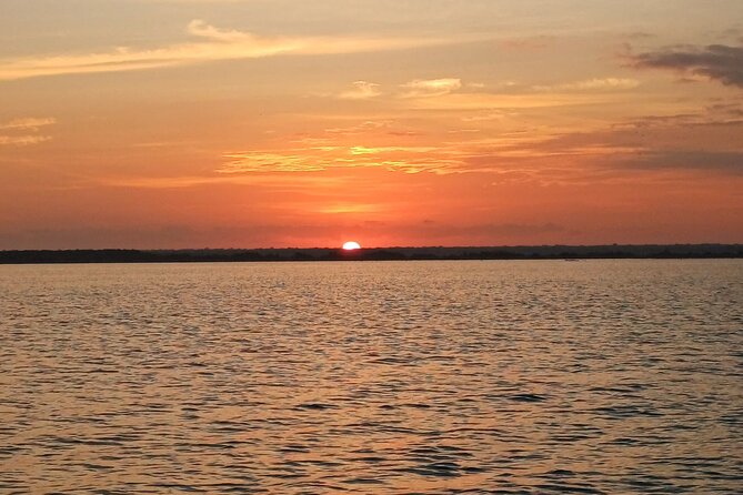 Sunrise on Paddleboard with breakfast in the lagoon of 7 colors - Black Cenote brings a change of scenery