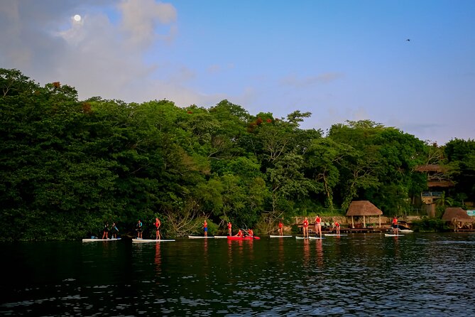 Sunrise Paddle Quest: Embrace the Dawn on Bacalar's Waters - What to wear and bring for a wet morning