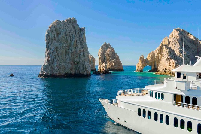 Sunset Mexican Dinner Cruise and Live Music in Cabo San Lucas - Why this cruise works for a Cabo sunset