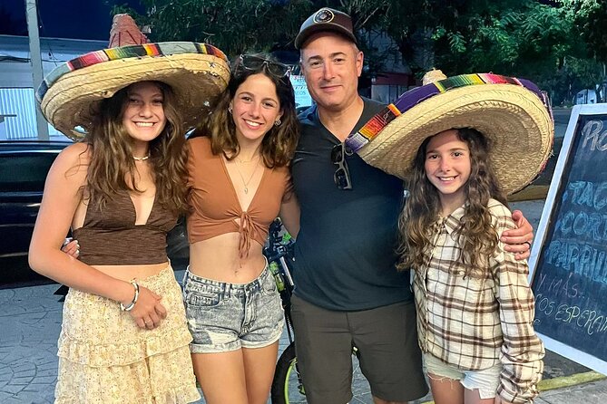 Tacos Y Marquesitas Tour Cancún - What the guides add to the food