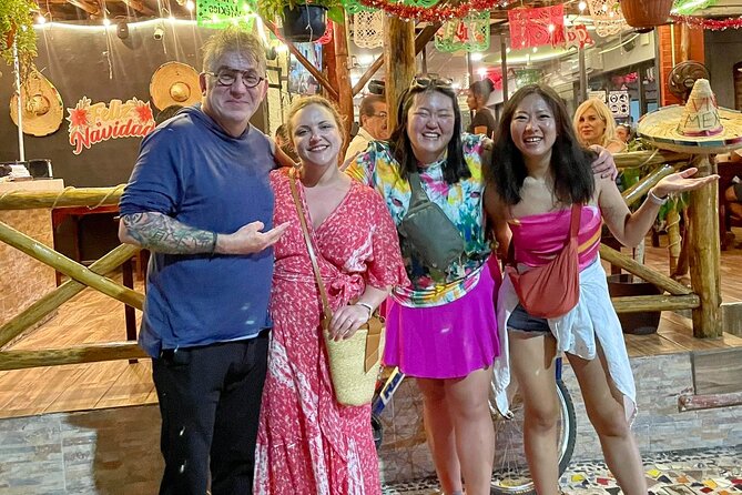 Tacos Y Marquesitas Tour Cancún - Group size, walking, and practical details