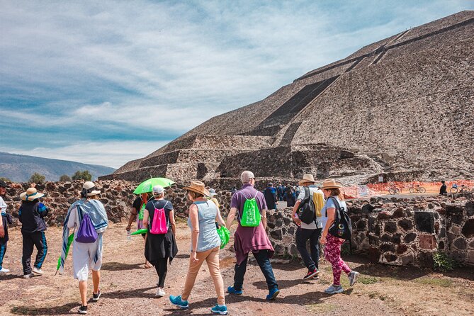 Teotihuacán Full Day Tour from Mexico City - Obsidian, agave, and the cooperative stop