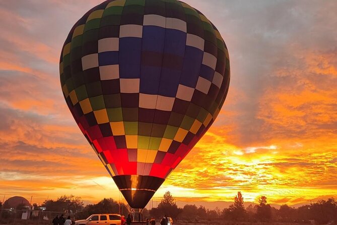 Teotihuacan Hot Air Balloon Flight - Seeing Teotihuacan before sunrise