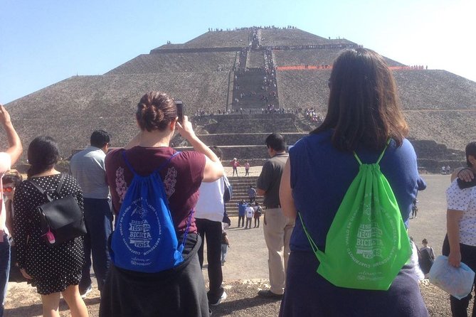 Teotihuacan Hot Air Balloon Ride with Optional Bike or Walking Tour - What the $319.17 price really buys