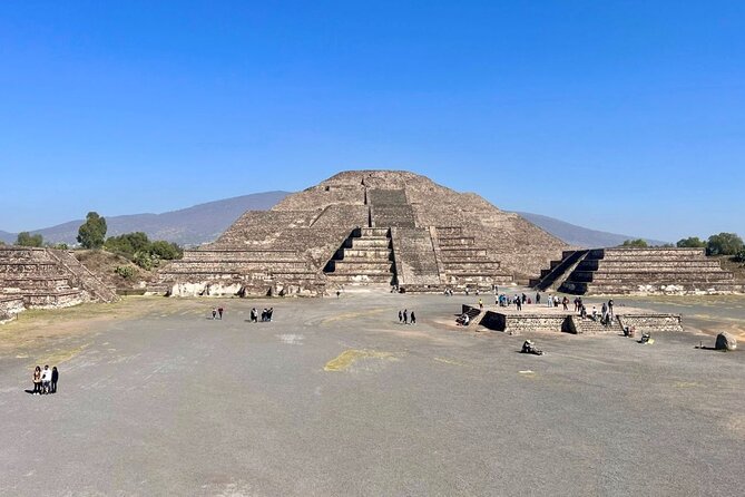 Teotihuacan: Pyramids, Caves & Culinary Experience - The Sun Pyramid without the old climb
