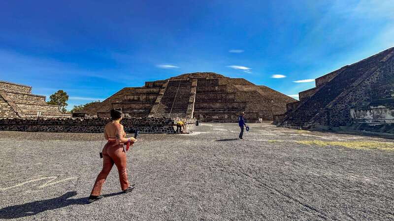 Teotihuacan Pyramids: Skip-the-Line Ticket - Entering through the separate skip-the-line entrance