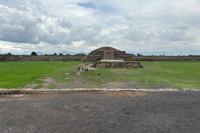 Teotihuacan Pyramids VIP Tour without Commercial Stops - Pyramid of the Moon and the Avenue of the Dead