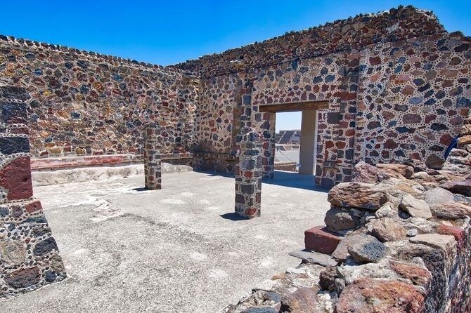 Teotihuacan, Shrine of Guadalupe & Tlatelolco - Guides, translation, and the quality of the day