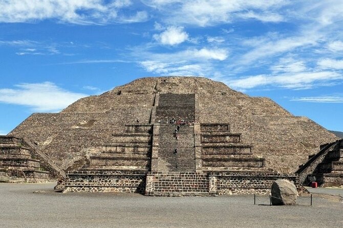 Teotihuacan, Shrine of Guadalupe & Tlatelolco - Is $63 a good deal?
