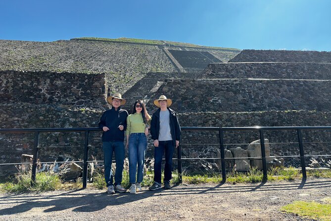 Teotihuacan Tour with Basilica of Guadalupe and Tlatelolco - Guides and drivers shape the experience