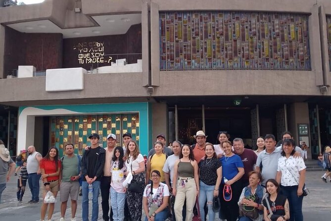 Teotihuacan Tour with Basilica of Guadalupe & Tlatelolco - The artisan workshop: useful lessons, long sales pitch
