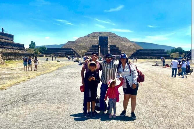 Teotihuacan Tour with Basilica of Guadalupe & Tlatelolco - The Basilica of Guadalupe and Tepeyac Hill
