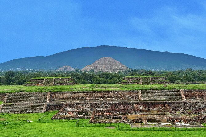 Teotihuacan without obligatory stops. No shops or restaurants. - How much independent time will you get?