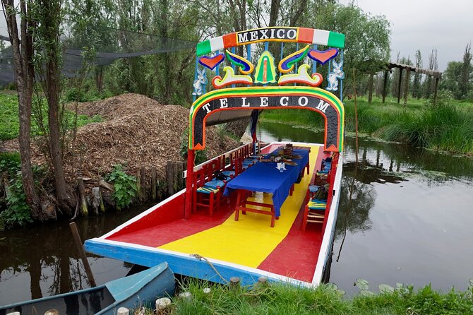 The City Green Exploring the Urban Eco Reserve of Xochimilco - From market ingredients to chinampa farming