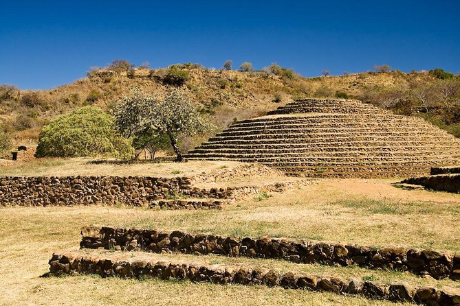 The Fire TOUR - Pyramids, Volcanoes, Agaves & Tequila - Guachimontones and the circular pyramids