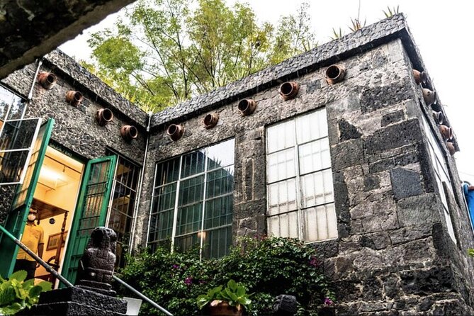 Ticket for the Frida Kahlo Museum - Casa Azul, where Frida’s life comes first