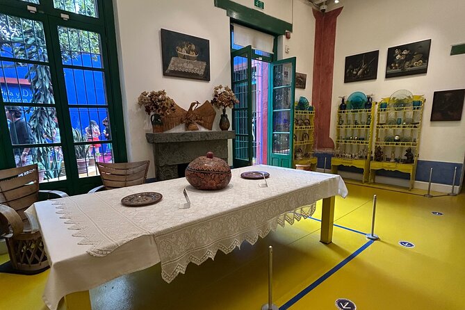 Ticket Museum Frida Kahlo and tasting in Coyoacan Market - What can go wrong, and how to prevent it