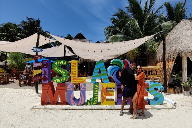 Top Isla Mujeres Catamaran Tour with Snorkel Open Bar and Buffet lunch - Lunch and the -18°C Icebar