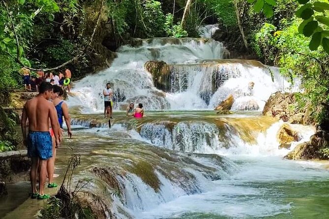Tour to Copalitilla Magical Waterfalls from Huatulco with admission included - Copalitilla Waterfalls at a Glance