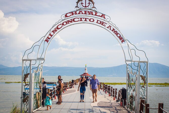 Tour to Lake Chapala, MAGIC TOWN of Ajijic from Guadalajara - Key points at a glance