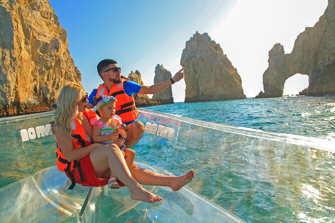 Tours in Cabo, Paseo al Arco and Fin de la Tierra in the only Clear Boat - Why the transparent boat changes the Cabo boat ride