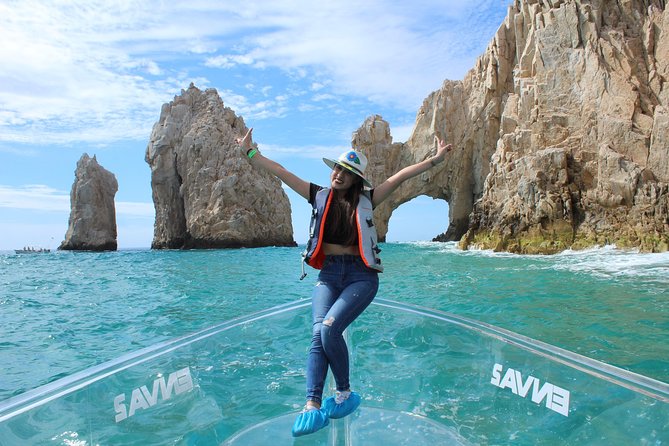 Tours in Cabo, Paseo al Arco and Fin de la Tierra in the only Clear Boat - The Arch photo stop