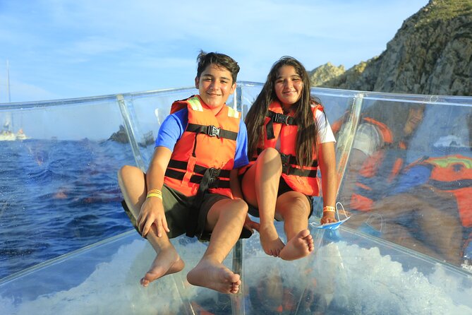 Tours in Cabo, Paseo al Arco and Fin de la Tierra in the only Clear Boat - Fish, coral, sea lions, and the Sea of Cortez