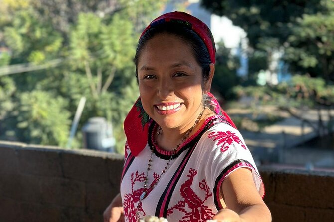 Traditional Oaxaqueña Cooking with Grandma's Recipes - Starting with pan and chocolate in central Oaxaca