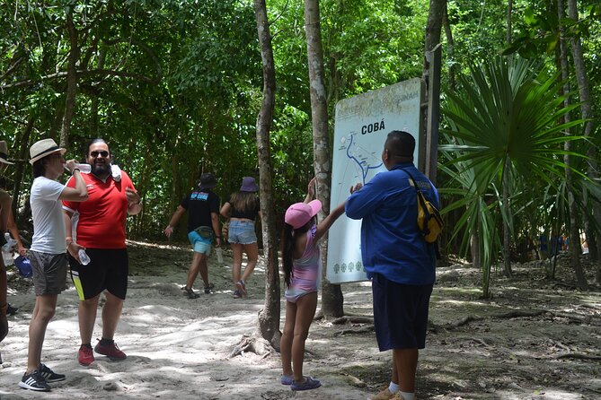 TULUM 4x1 : Archaeological Site, Cenote, 5th Avenue and lunch - Guides who shape the experience