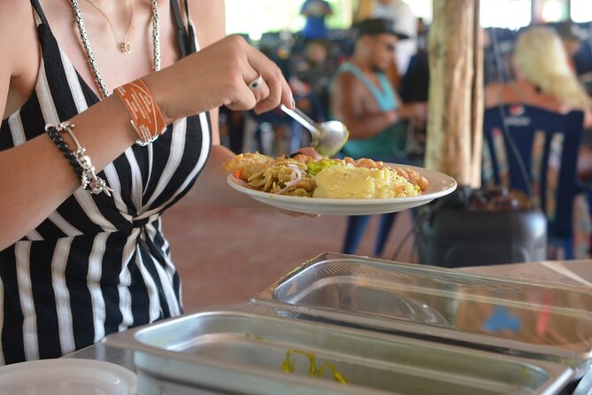TULUM 4x1 : Archaeological Site, Cenote, 5th Avenue and lunch - Price, group size, and what you really get