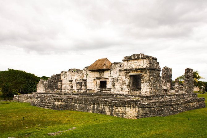 Tulum, Cenote and Playa del Carmen from Cancun - Buffet Lunch and the Mayan Village Stop